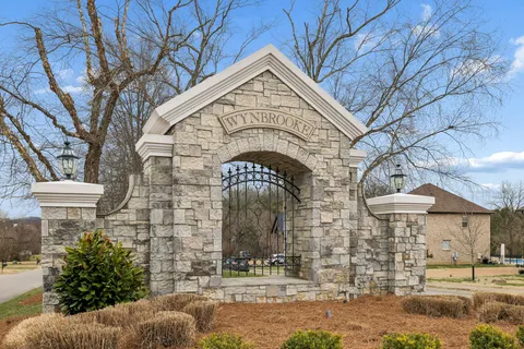 $509,000 | 244 Crooked Creek Lane, Hendersonville, TN 37075