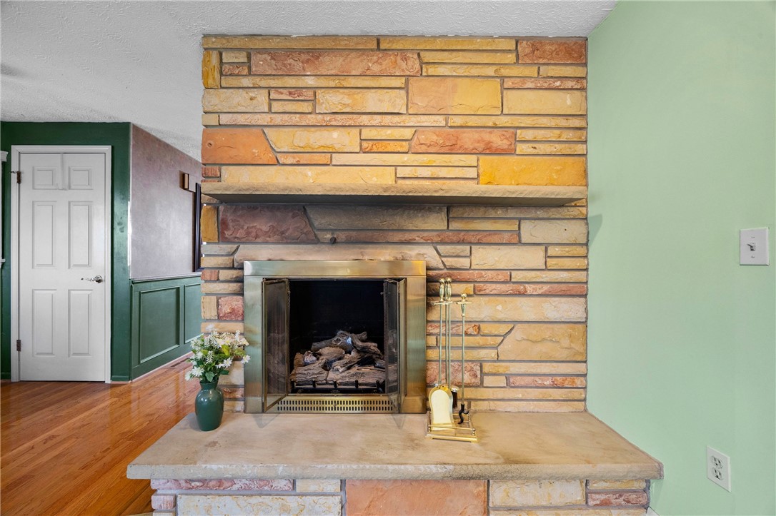 1249 Flynn Road Greece, NY 14612 - Photo 11 of 49