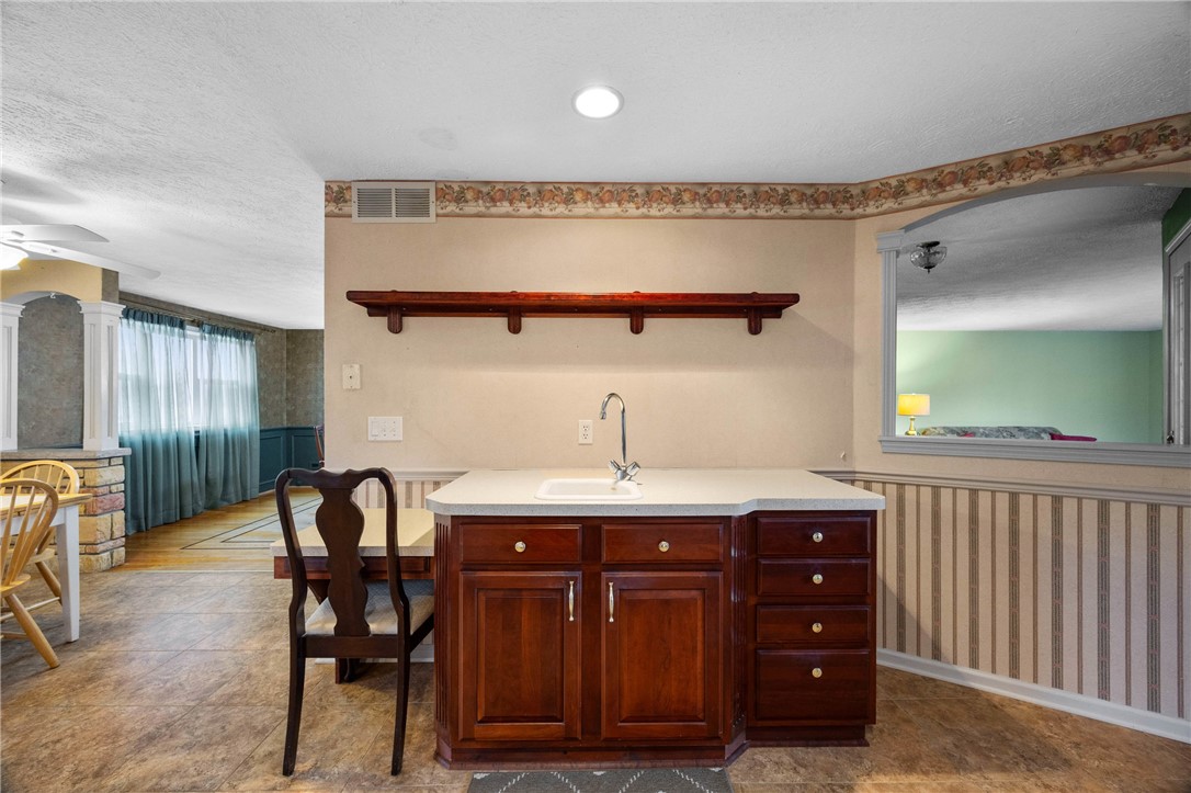 1249 Flynn Road Greece, NY 14612 - Photo 25 of 49