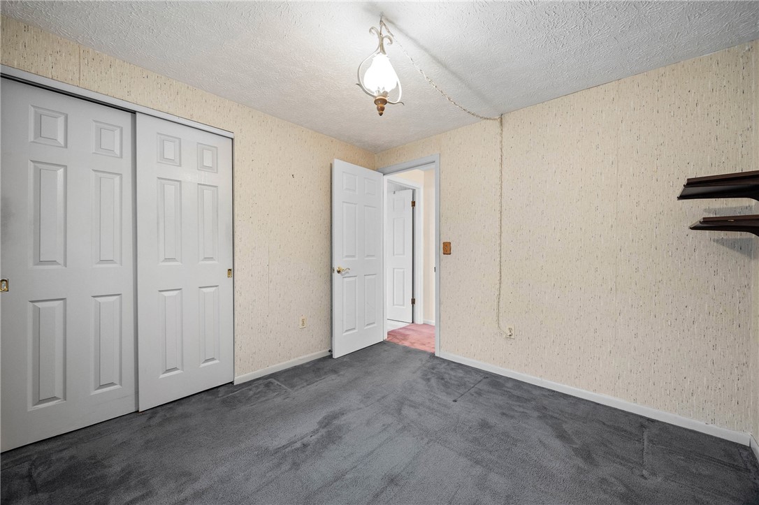 1249 Flynn Road Greece, NY 14612 - Photo 30 of 49