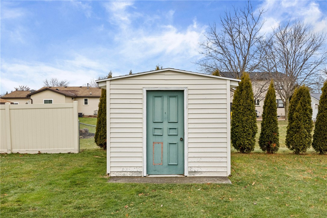 1249 Flynn Road Greece, NY 14612 - Photo 41 of 49