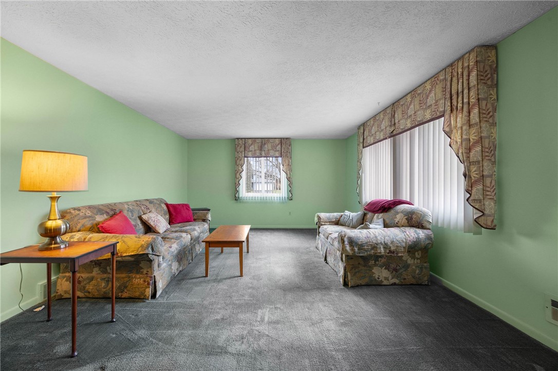 1249 Flynn Road Greece, NY 14612 - Photo 8 of 49