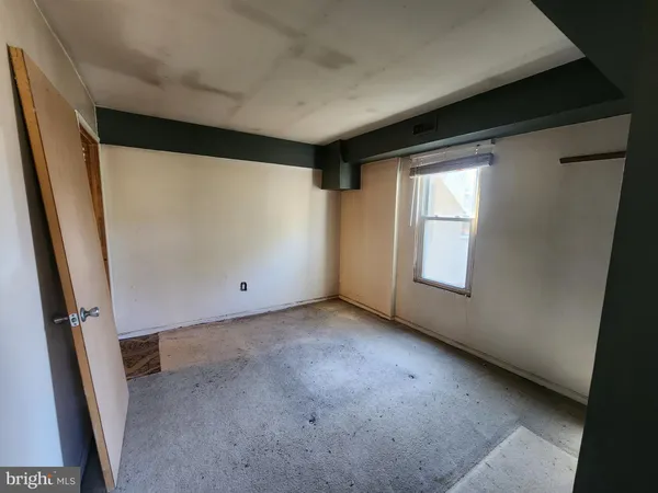 $150,000 | 310 South Emerson Avenue, Lindenwold, NJ 08021
