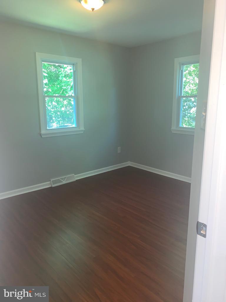 322 Kossuth Street Riverside, NJ 08075 - Photo 15 of 28