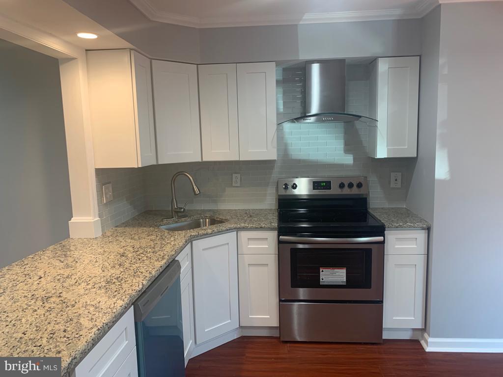 322 Kossuth Street Riverside, NJ 08075 - Photo 6 of 28