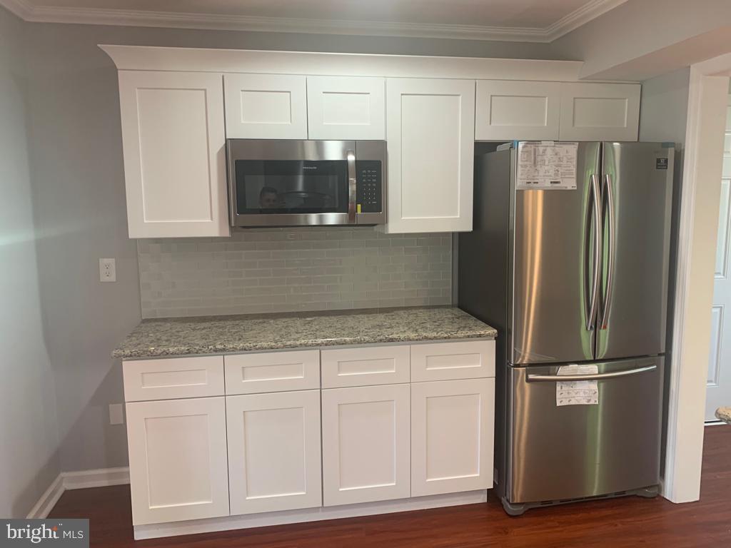 322 Kossuth Street Riverside, NJ 08075 - Photo 7 of 28