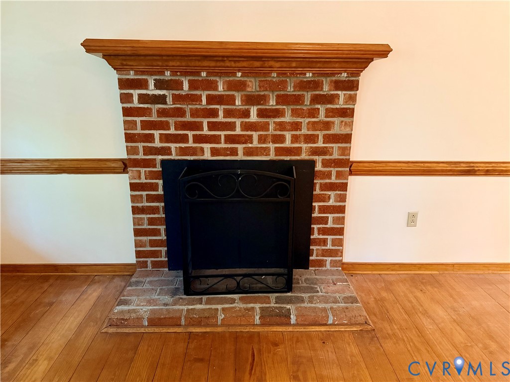 2590 Davis Mill Road Goochland, VA 23063 - Photo 10 of 33 a view of fireplace