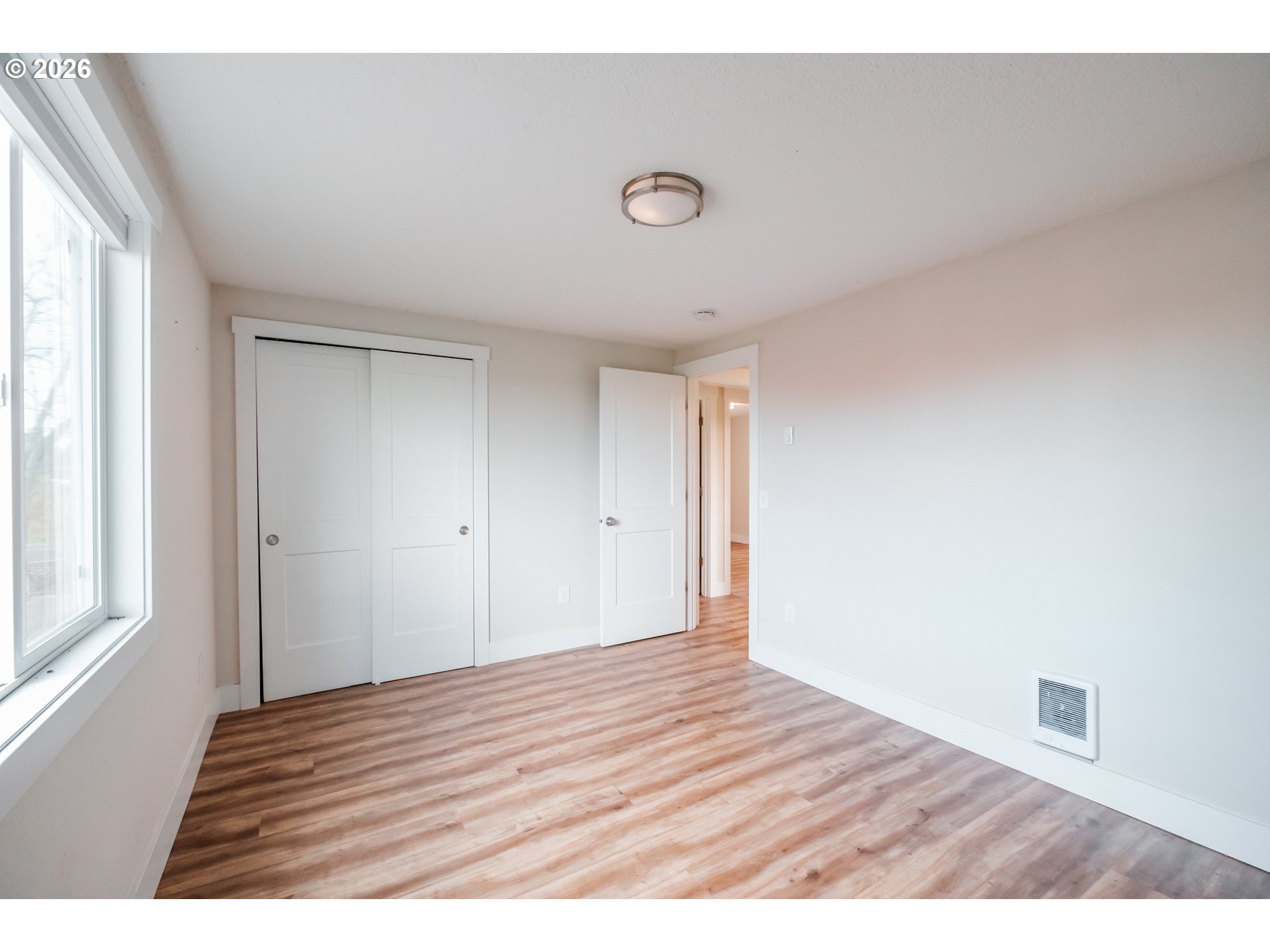 10471 Wagon Road Northeast Mount Angel, OR 97362 - Photo 23 of 48 a view of room