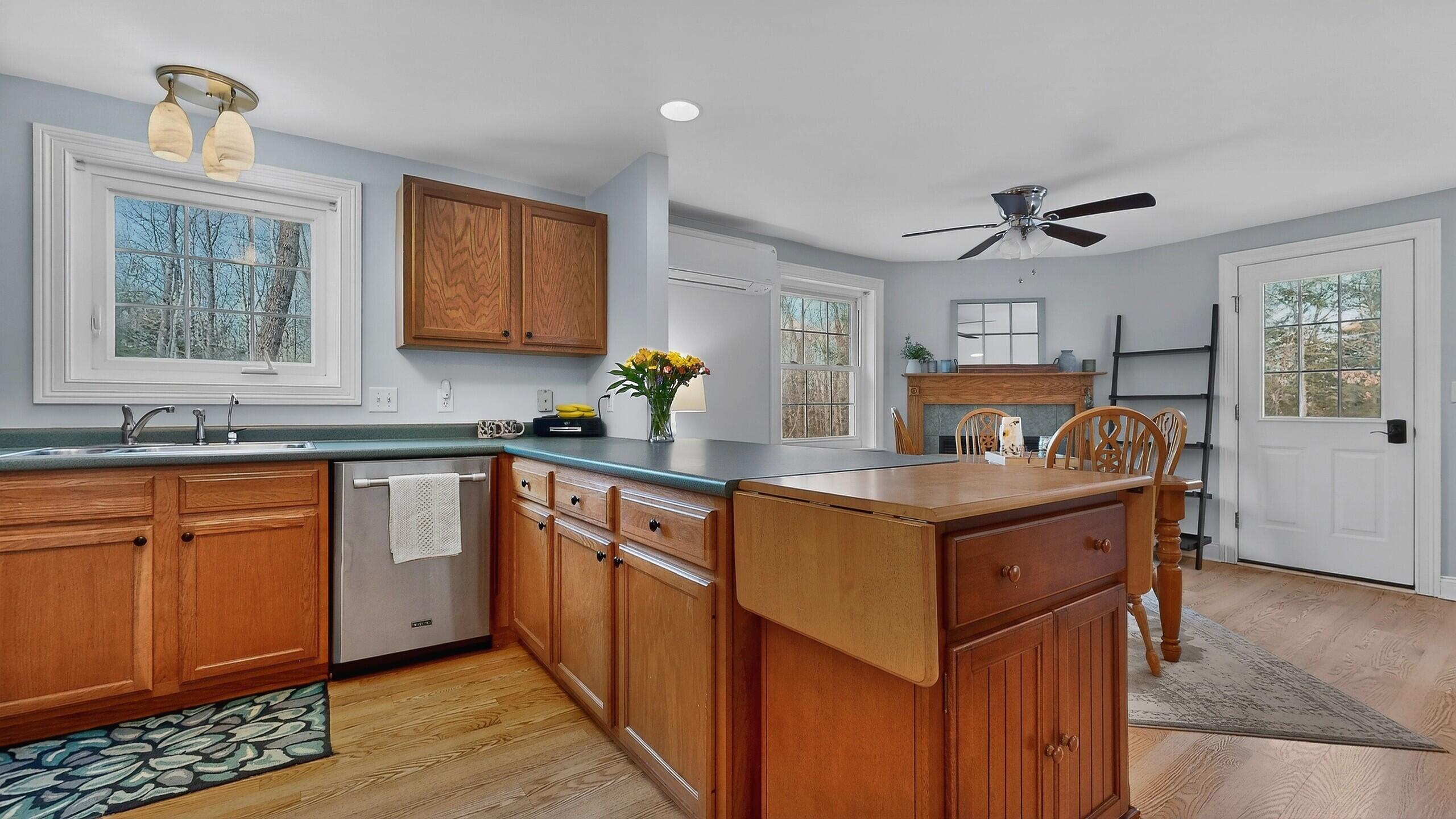 277 River Road Standish, ME 04084 - Photo 20 of 55 277 River Road Standish ME (35)