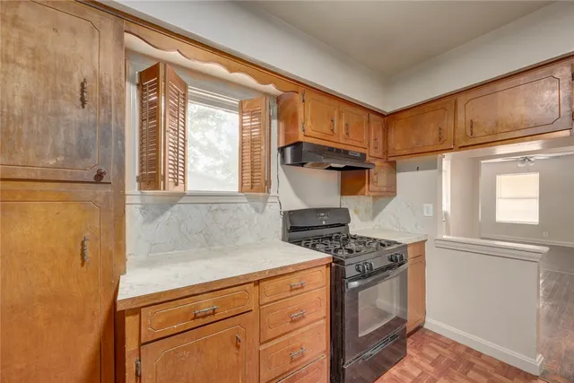 $120,000 | 423 Fairview Drive, Corpus Christi, TX 78408