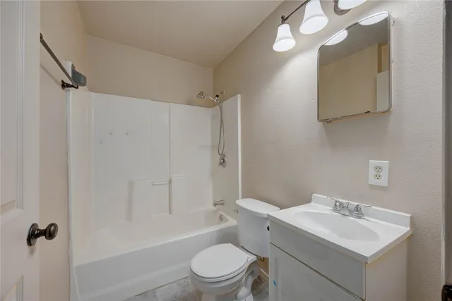 $120,000 | 423 Fairview Drive, Corpus Christi, TX 78408