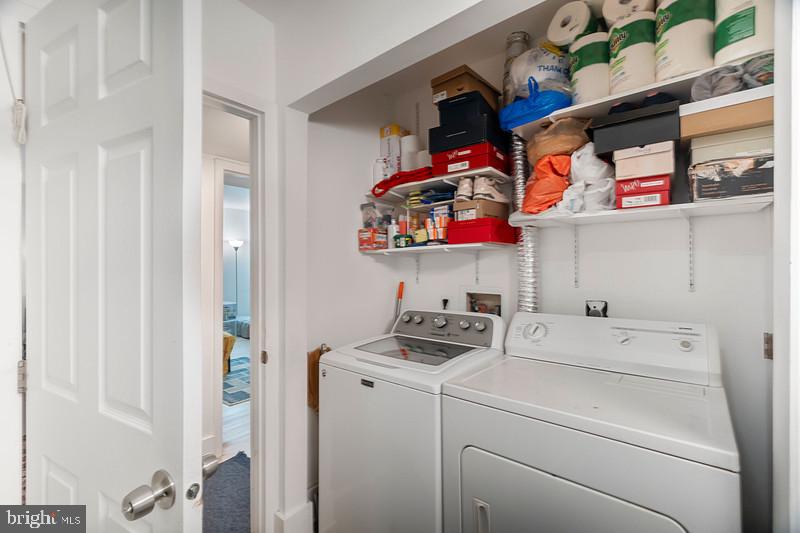 5821 Royal Ridge Drive, Unit F Springfield, VA 22152 - Photo 13 of 28 In-Unit Washer and Dryer
