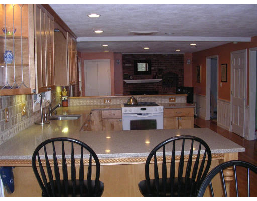 26 Fletcher Road Westford, MA 01886 - Photo 6 of 20 Gallery Image 6