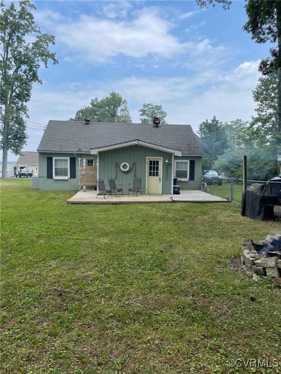 328 Cow Shed Road Lancaster, VA 22503 - Photo 23 of 27 a front view of a house with garden