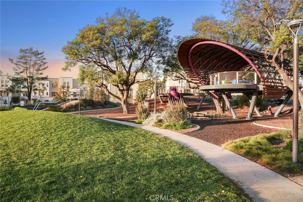 233 Follyhatch Irvine, CA 92618 - Photo 19 of 22