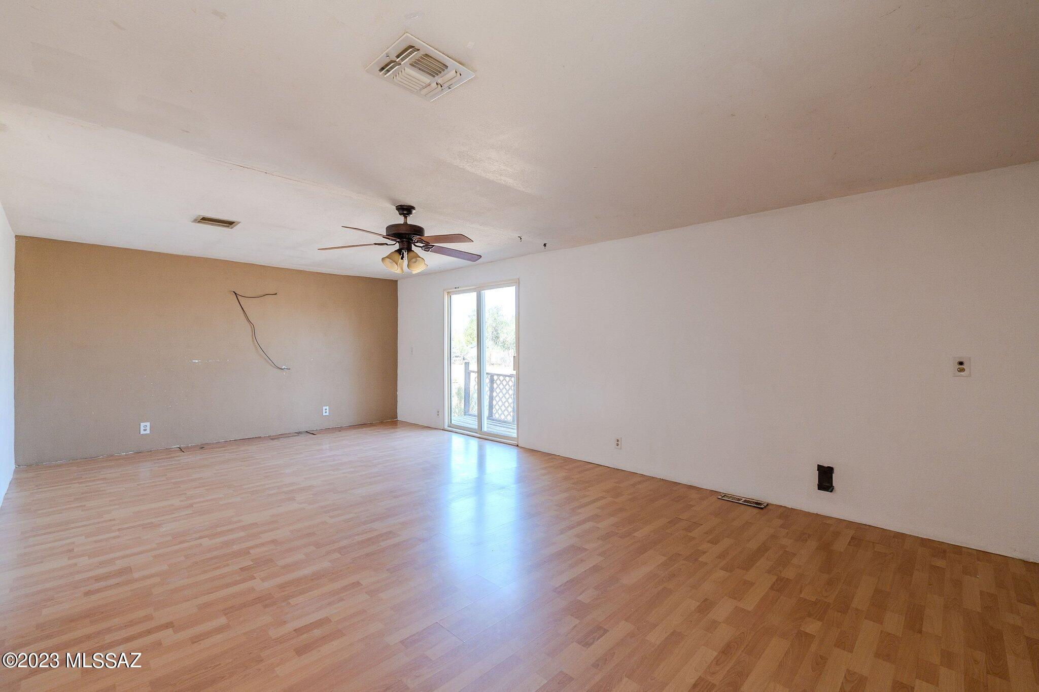 10920 West Mars Road Tucson, AZ 85743 - Photo 16 of 38 Gallery Image 16