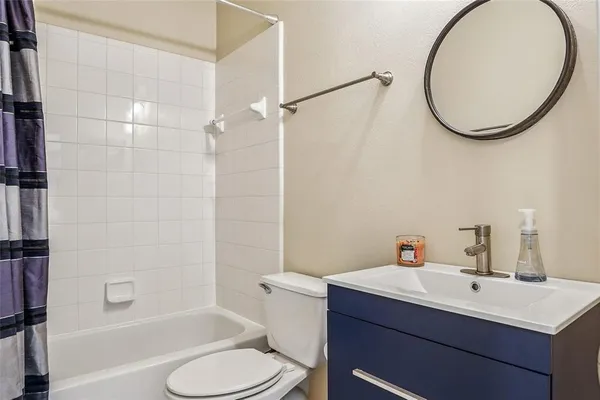 $775,000 | 9008 Thompson Drive, Argyle, TX 76226