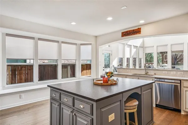 $775,000 | 9008 Thompson Drive, Argyle, TX 76226