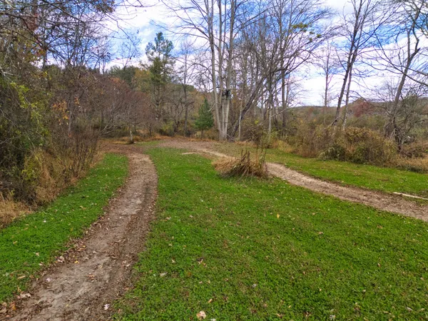 $810,000 | 220 Annie Lane Southwest, Floyd, VA 24091