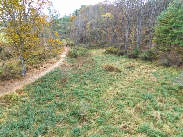 $810,000 | 220 Annie Lane Southwest, Floyd, VA 24091