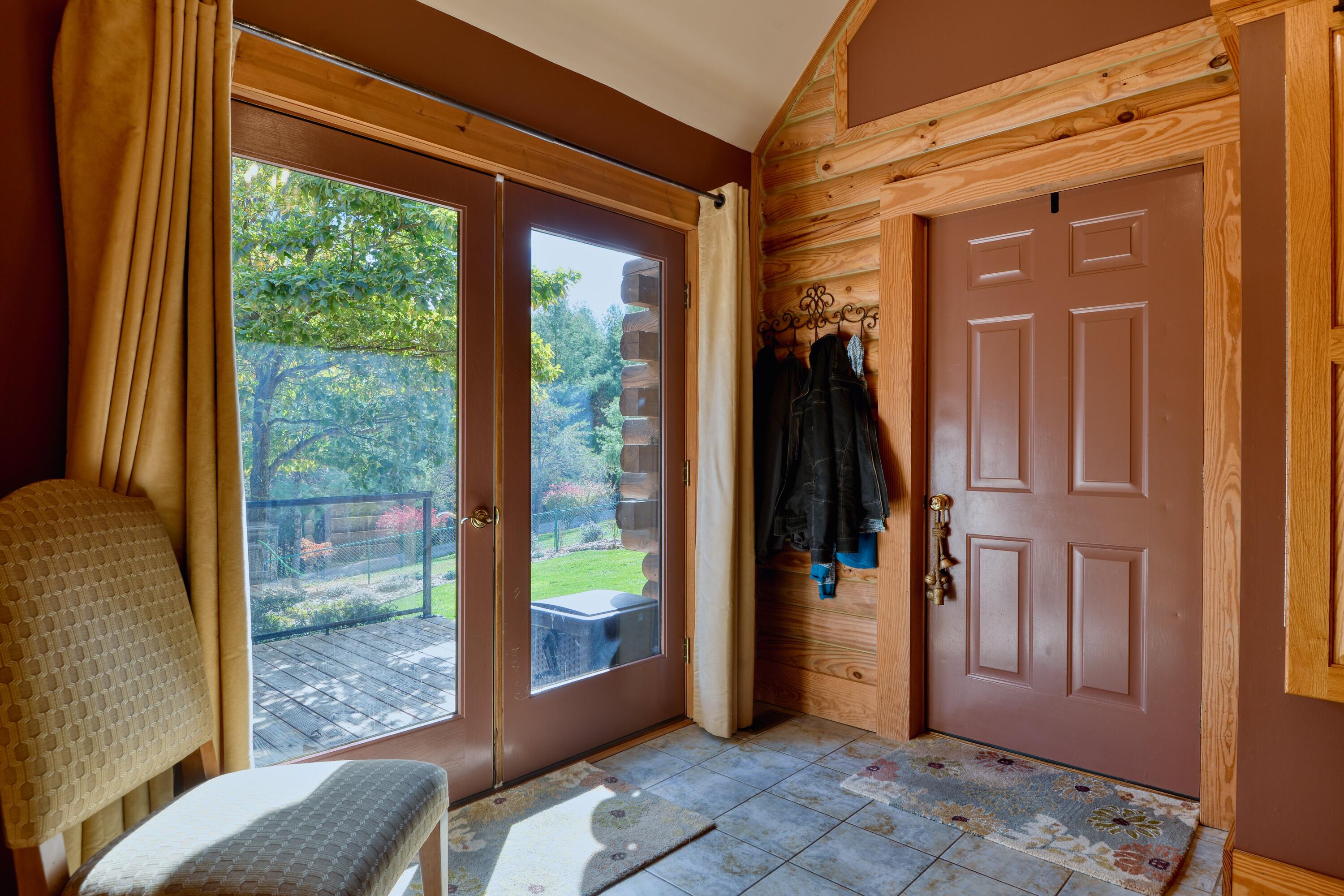 220 Annie Lane Southwest Floyd, VA 24091 - Photo 46 of 111 42 00E_2195_hdr