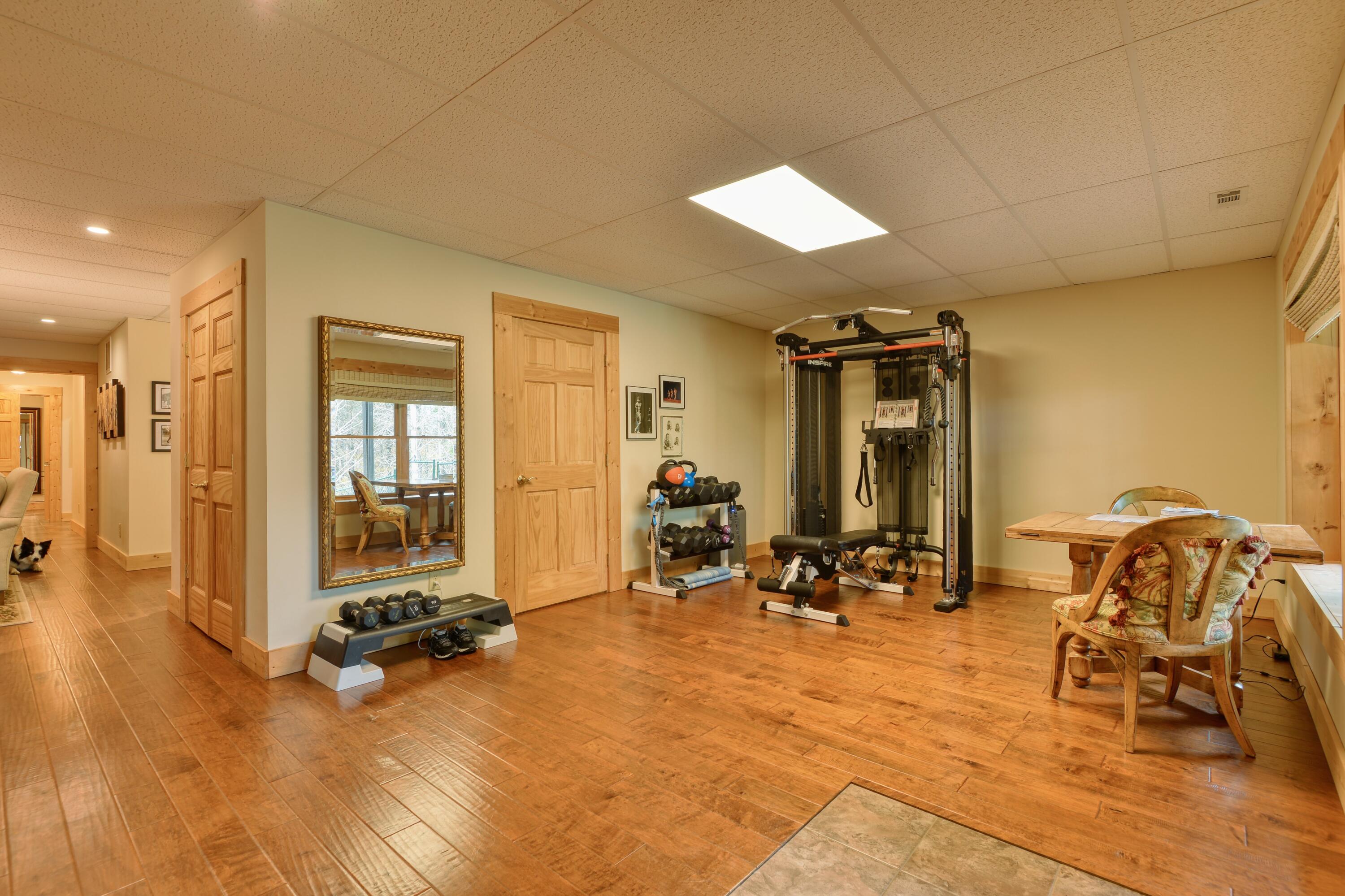 220 Annie Lane Southwest Floyd, VA 24091 - Photo 67 of 111 64 00E_2296_hdr