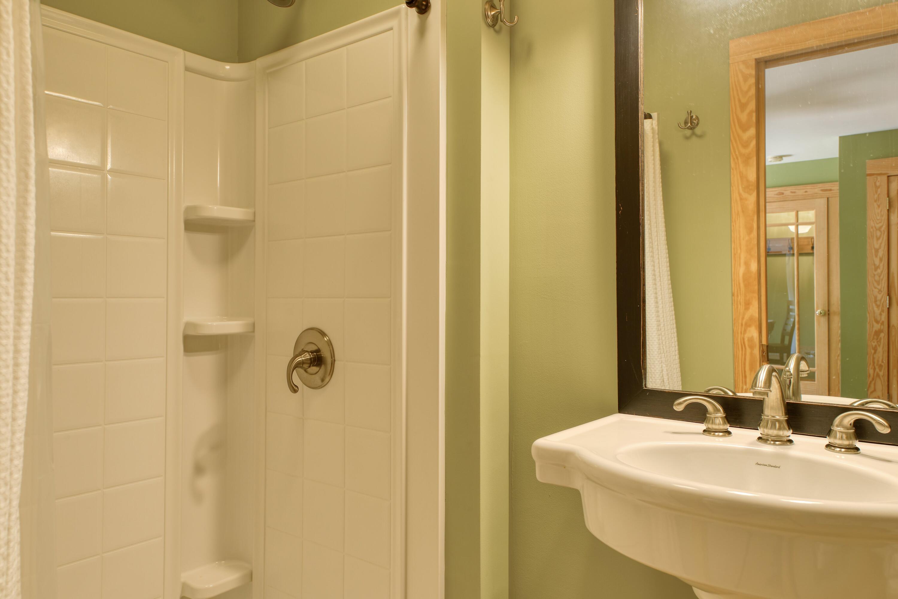 220 Annie Lane Southwest Floyd, VA 24091 - Photo 81 of 111 80 00E_2356_hdr