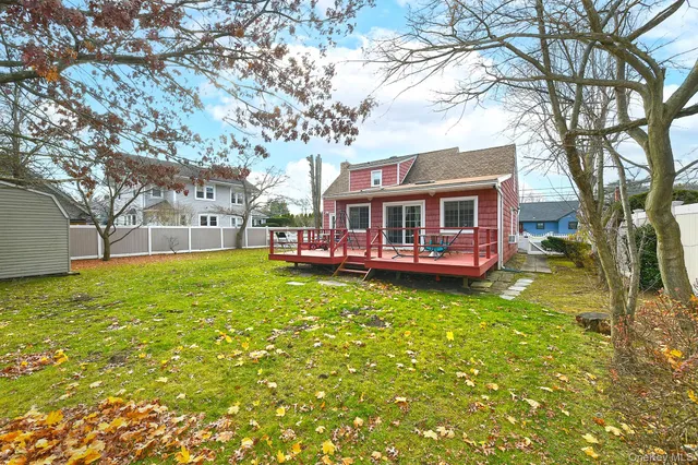 $875,000 | 60 Connecticut Avenue, Freeport, NY 11520