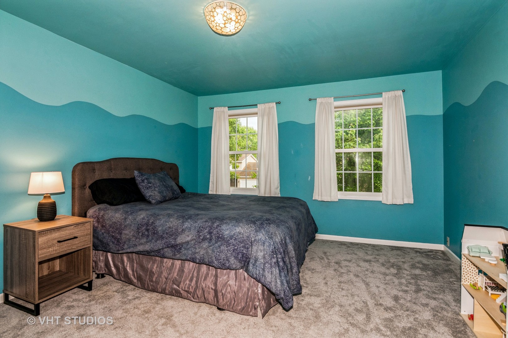 1057 Ponca Drive Batavia, IL 60510 - Photo 14 of 23 a bedroom with a bed and a window