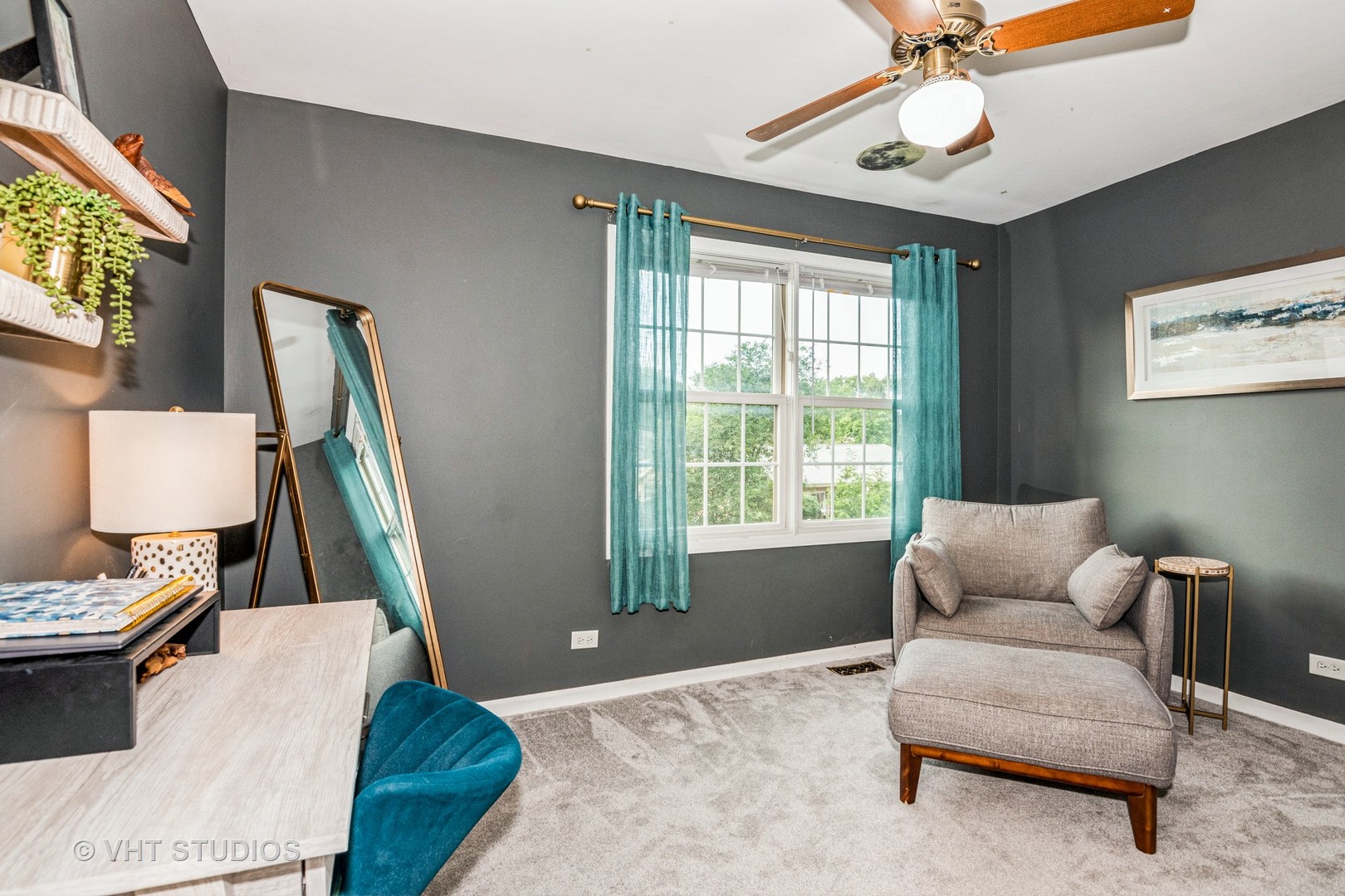 1057 Ponca Drive Batavia, IL 60510 - Photo 15 of 23 a living room with furniture and a window