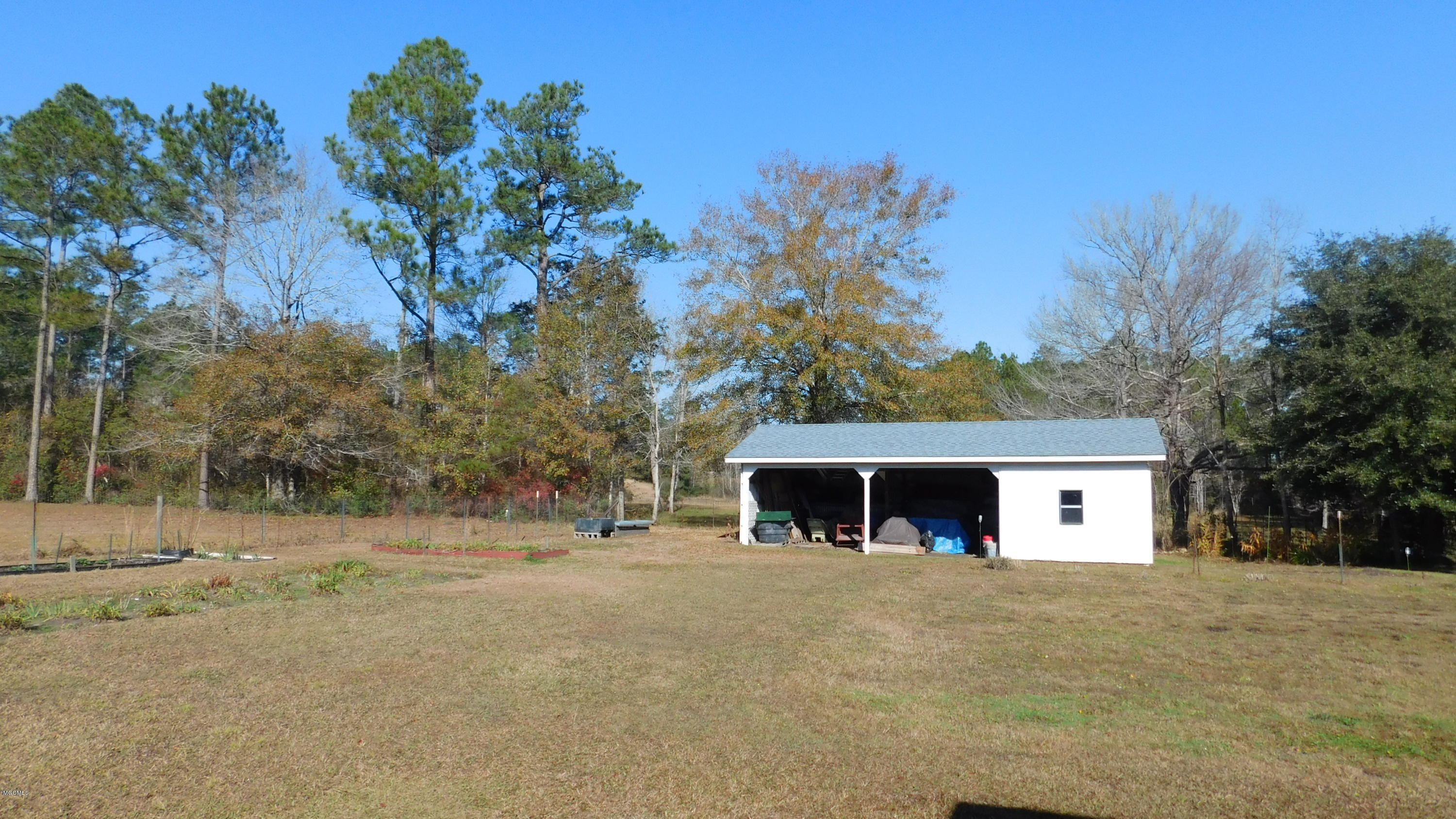 4312 Melvin Road D'Iberville, MS 39540 - Photo 11 of 31 DSCN4007