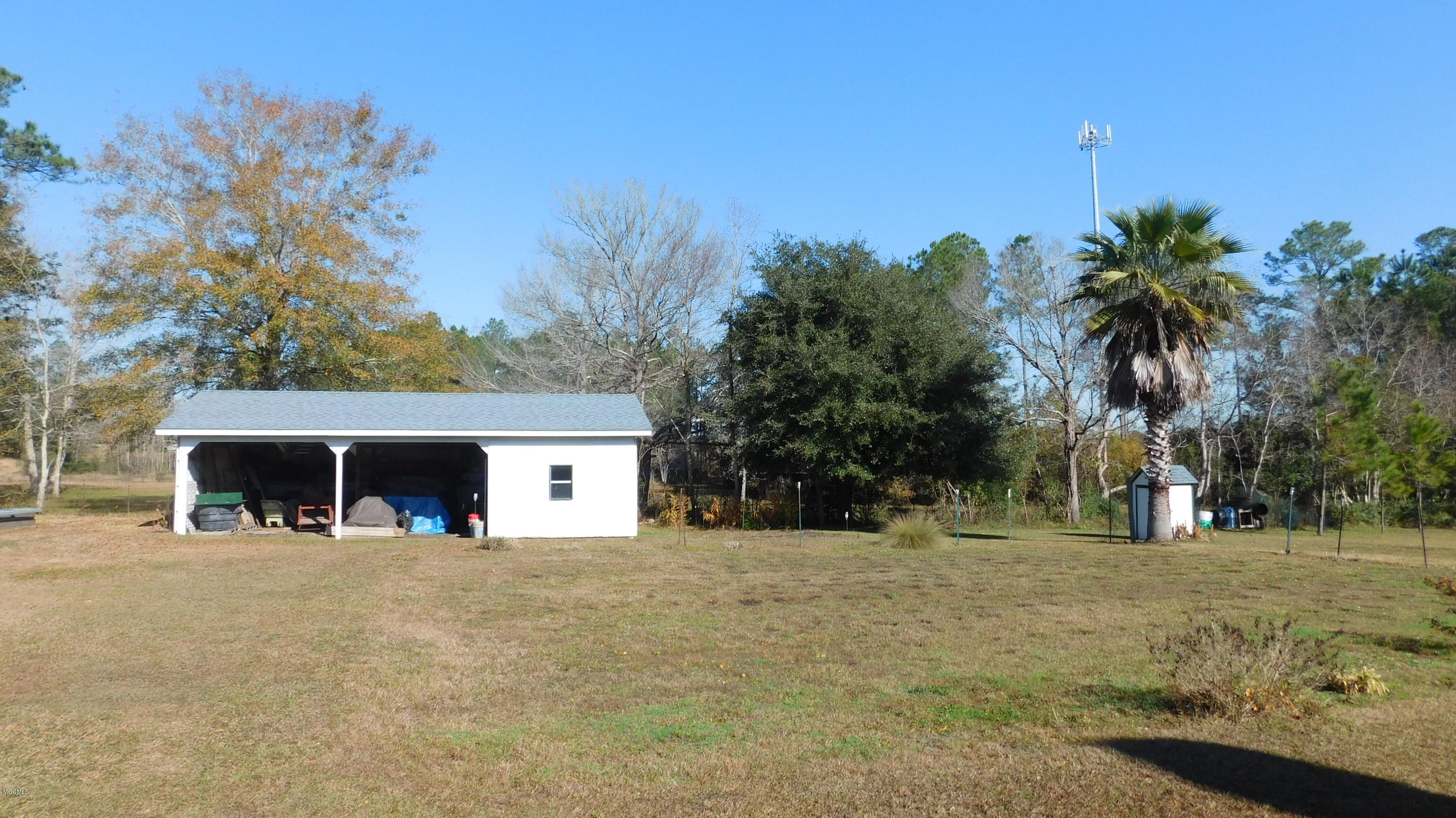 4312 Melvin Road D'Iberville, MS 39540 - Photo 12 of 31 DSCN4008