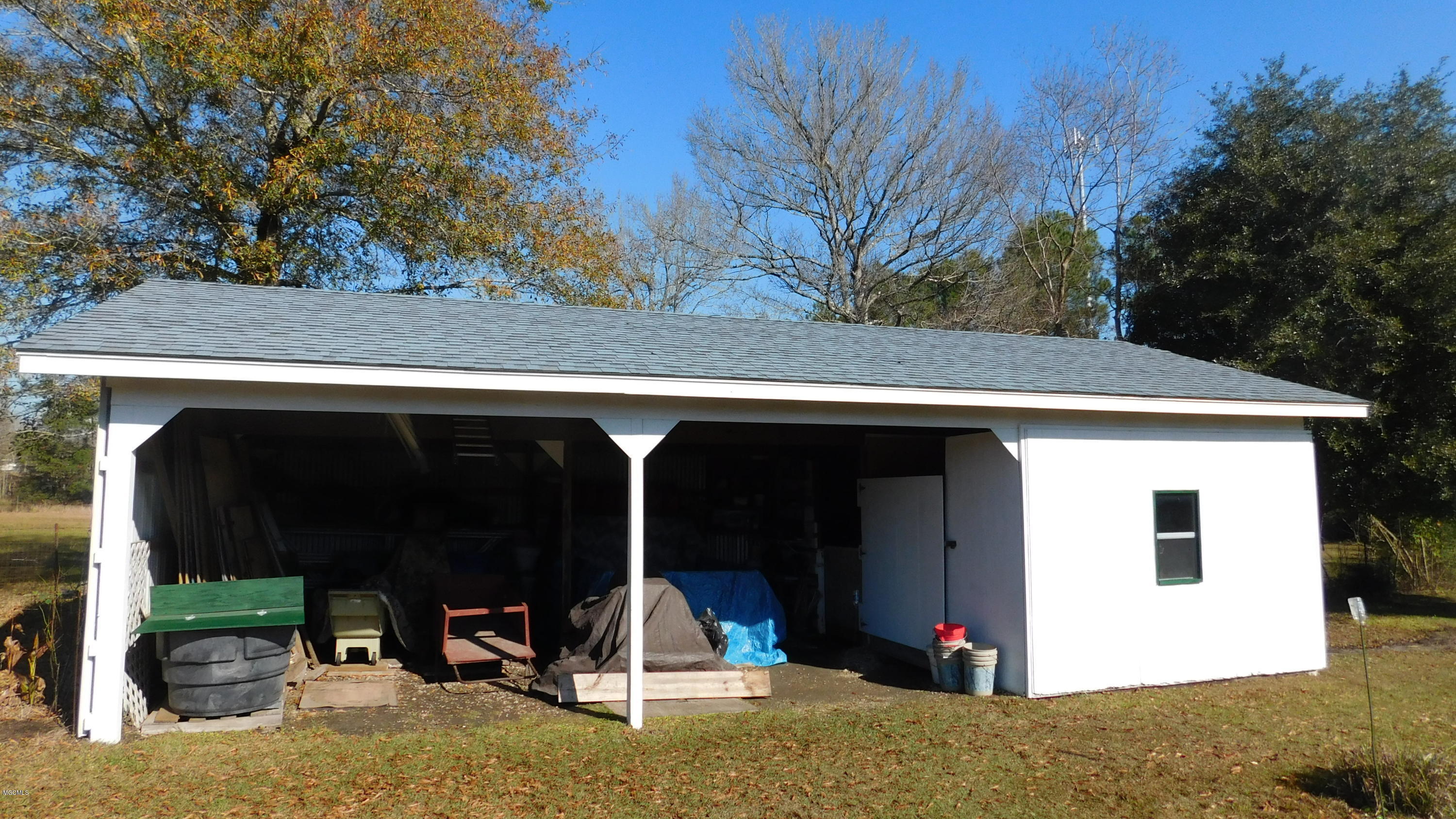 4312 Melvin Road D'Iberville, MS 39540 - Photo 13 of 31 DSCN4009