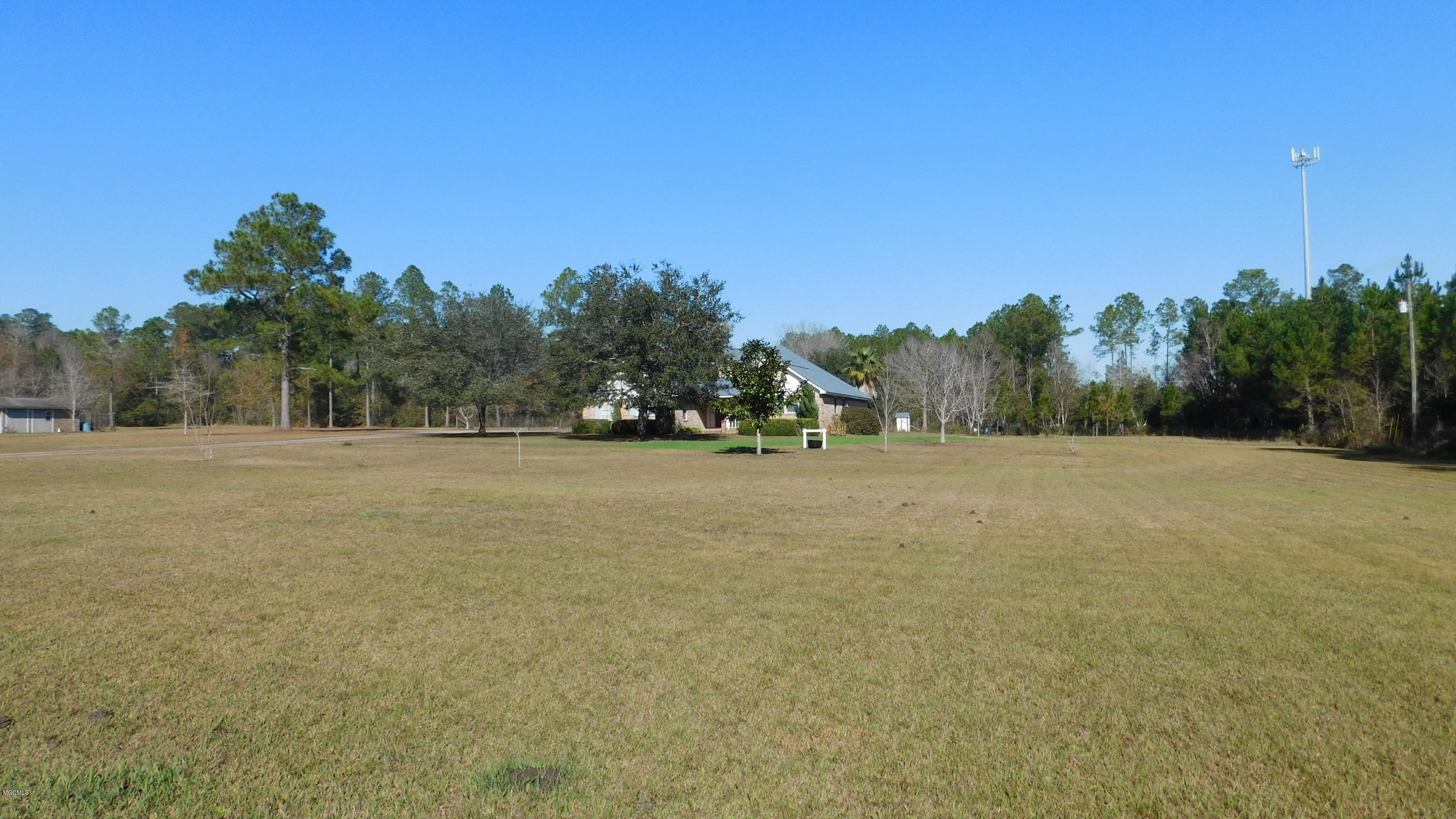 4312 Melvin Road D'Iberville, MS 39540 - Photo 15 of 31 DSCN4020