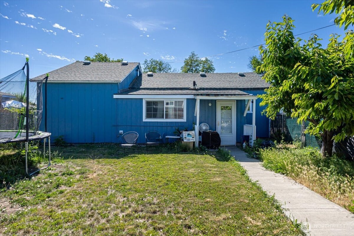 412 Maple Court Toppenish, WA 98948 - Photo 17 of 21