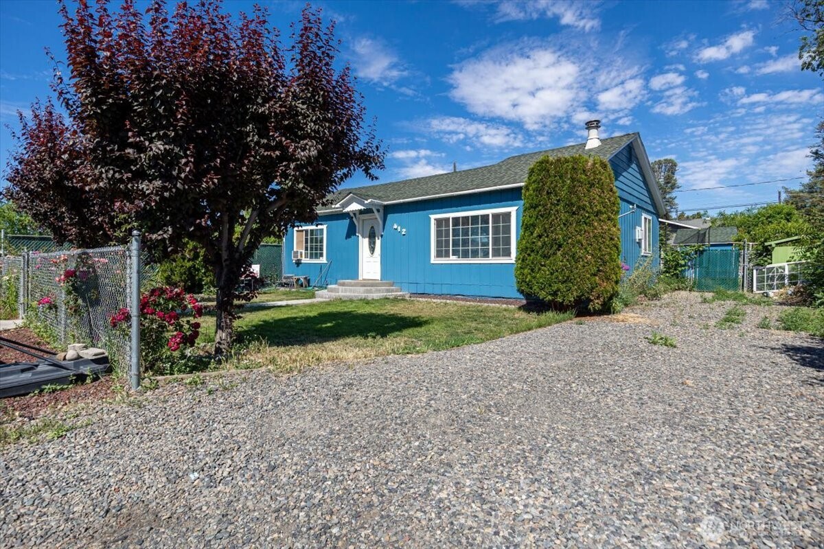 412 Maple Court Toppenish, WA 98948 - Photo 19 of 21