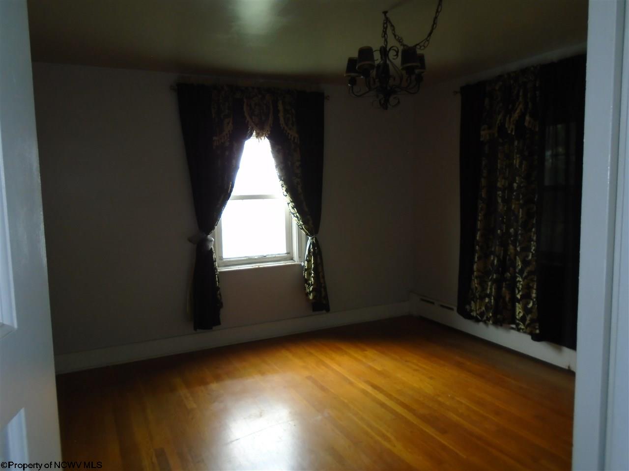 44 Church Street Reedsville, WV 26547 - Photo 9 of 17 Gallery Image 9