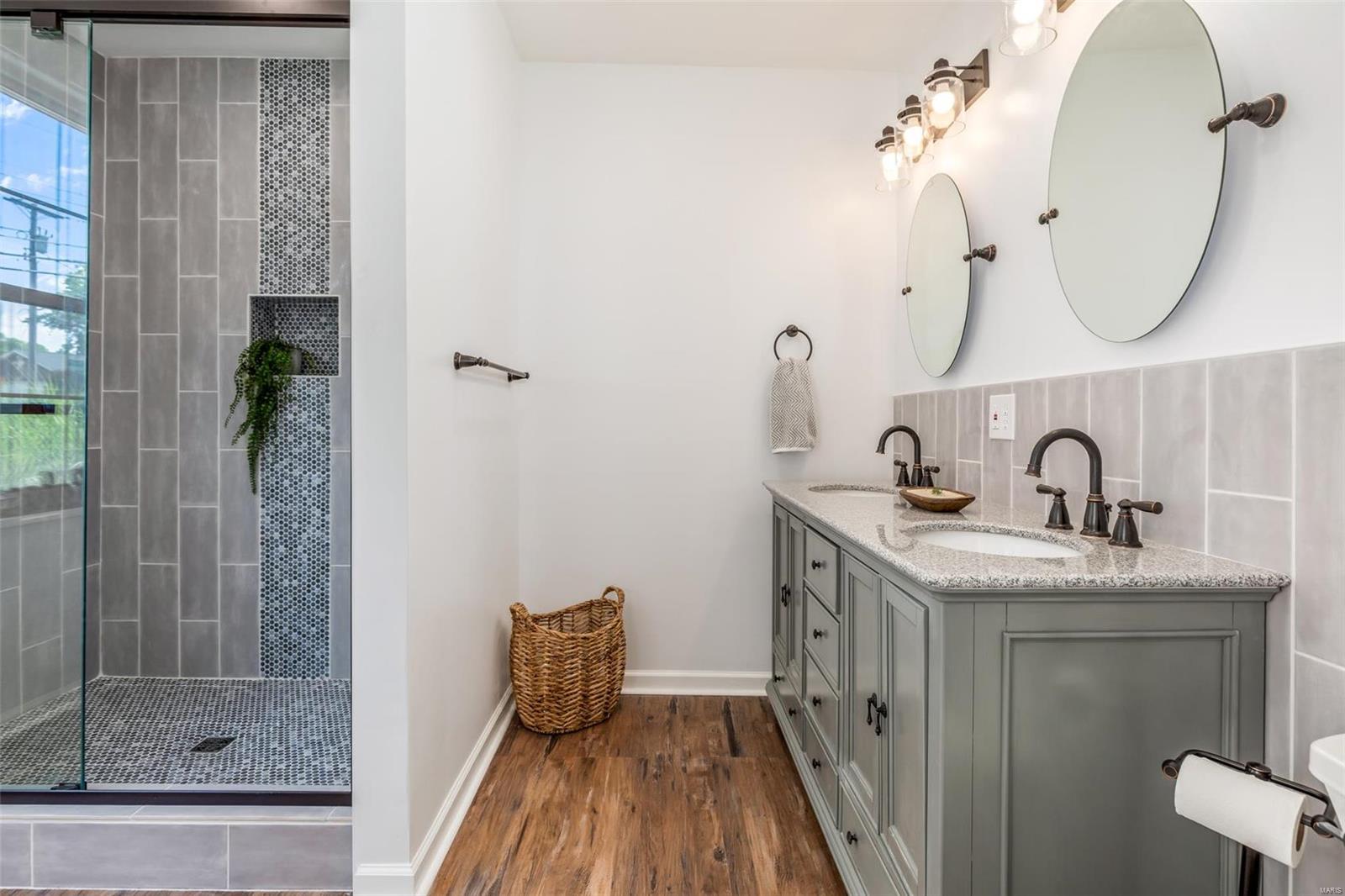 4304 Ringer Road St. Louis, MO 63129 - Photo 18 of 40 Gallery Image 18