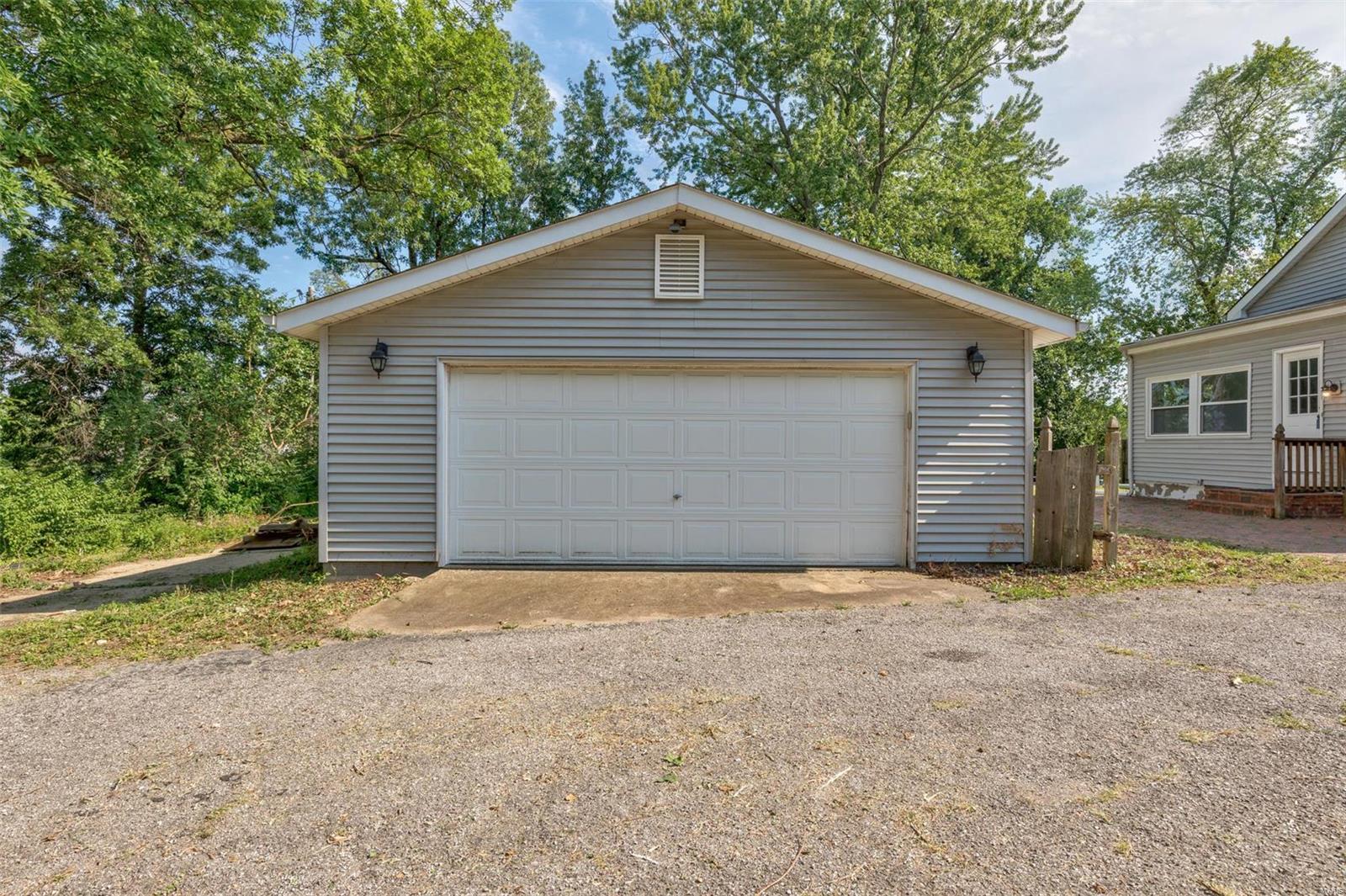 4304 Ringer Road St. Louis, MO 63129 - Photo 32 of 40 Gallery Image 32
