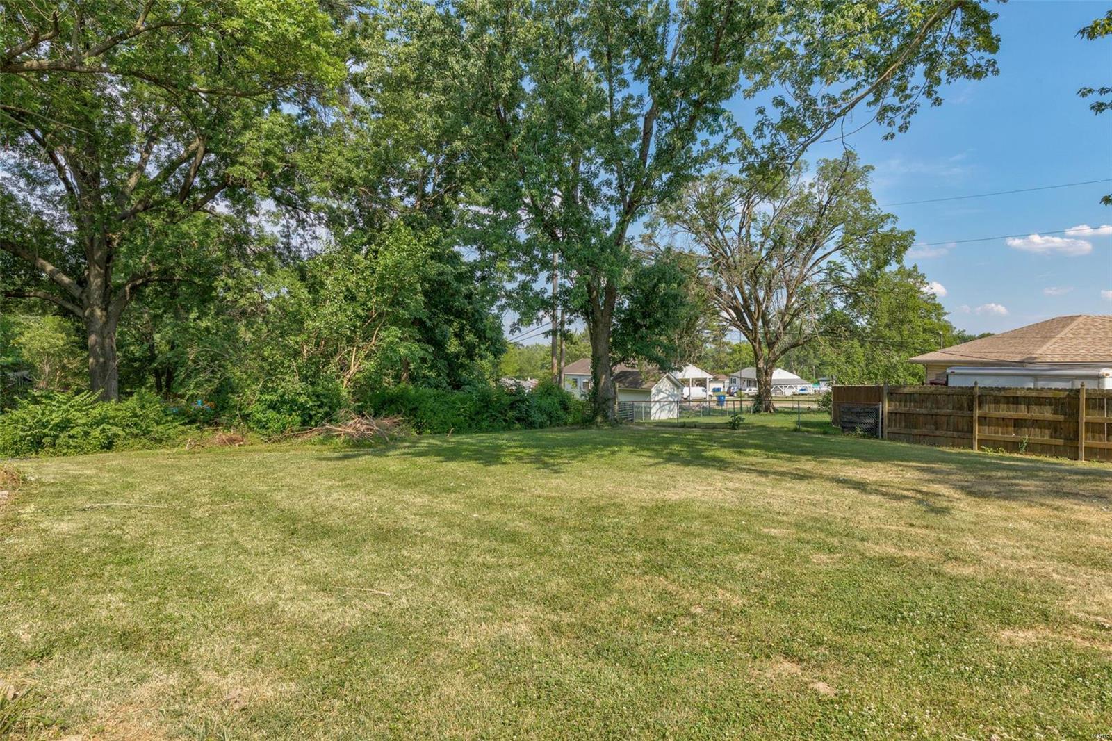 4304 Ringer Road St. Louis, MO 63129 - Photo 34 of 40 Gallery Image 34