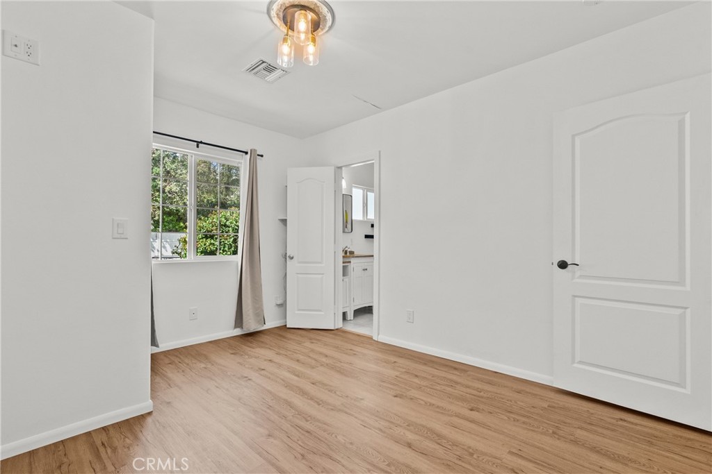 4576 Adam Simi Valley Simi Valley, CA 93063 - Photo 13 of 57