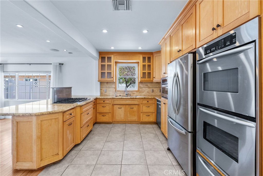 4576 Adam Simi Valley Simi Valley, CA 93063 - Photo 9 of 57