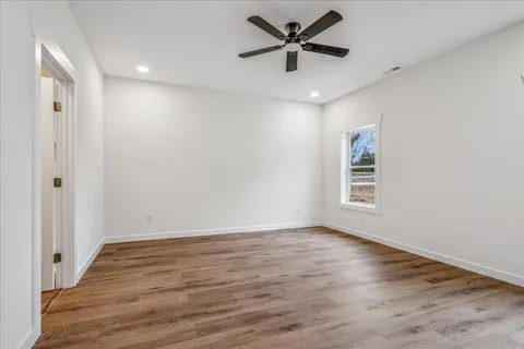 $499,900 | 961 Collins Lane, Huntland, TN 37345