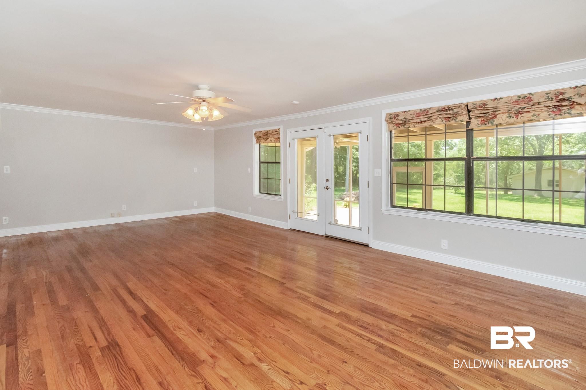 4101 Point Road Mobile, AL 36619 - Photo 16 of 50