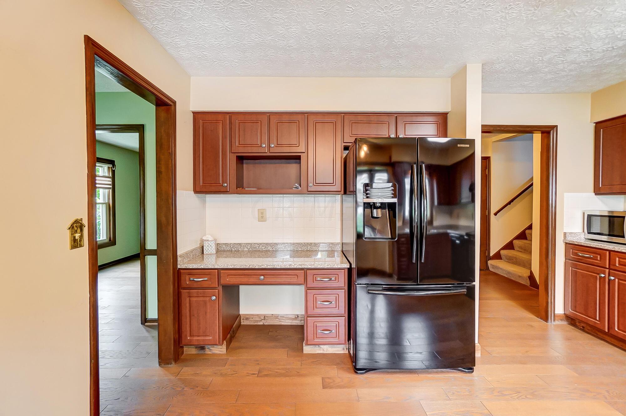 633 Olde North Church Road Westerville, OH 43081 - Photo 14 of 42 014