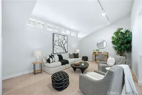 $1,295,000 | 627 Avery Place, Long Beach, CA 90807