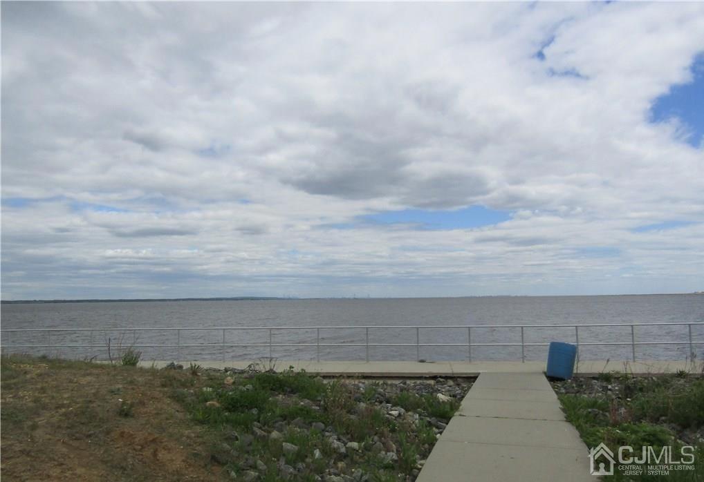 979 South Concourse Keyport, NJ 07735 - Photo 27 of 28