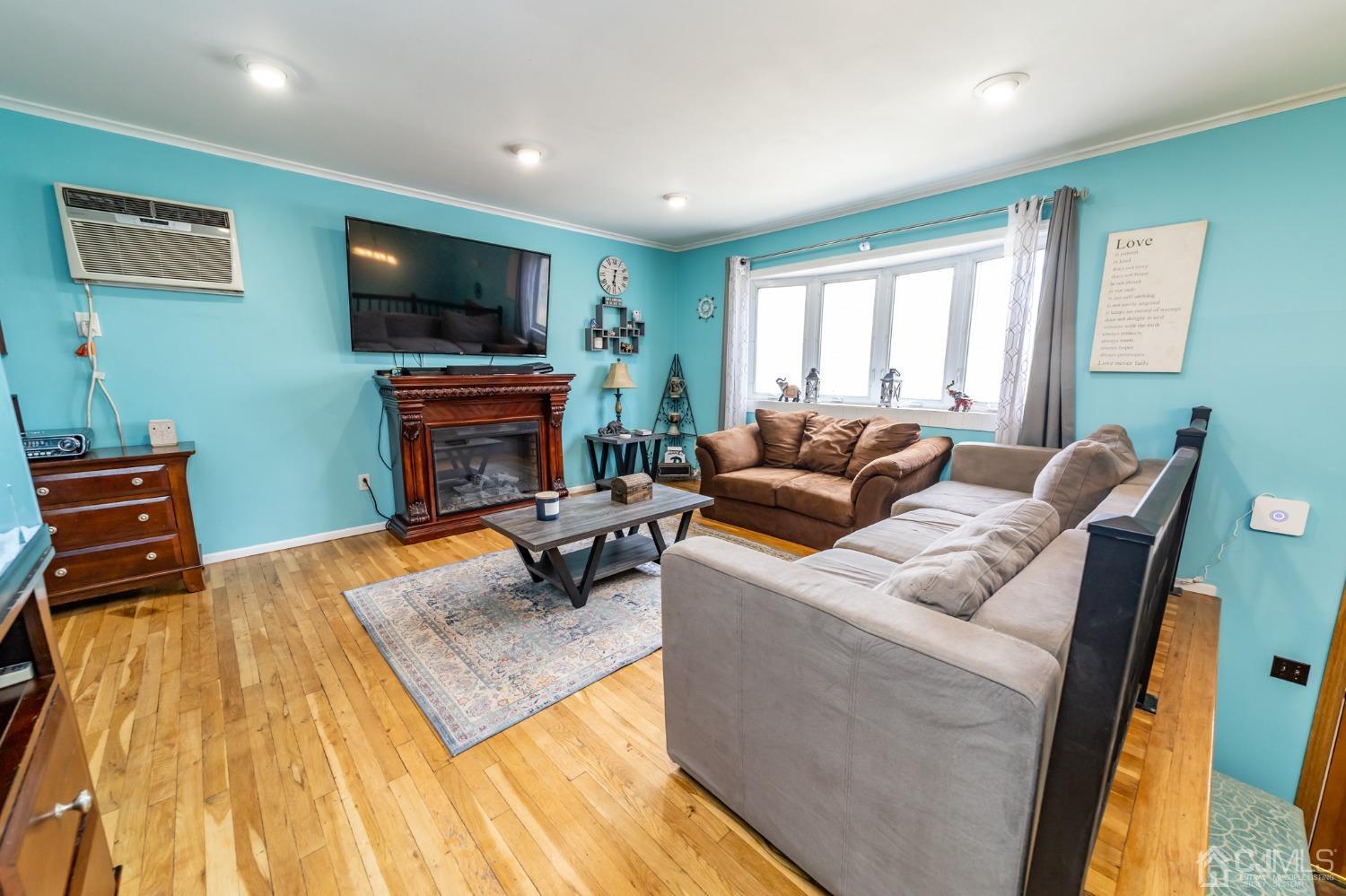 979 South Concourse Keyport, NJ 07735 - Photo 3 of 28