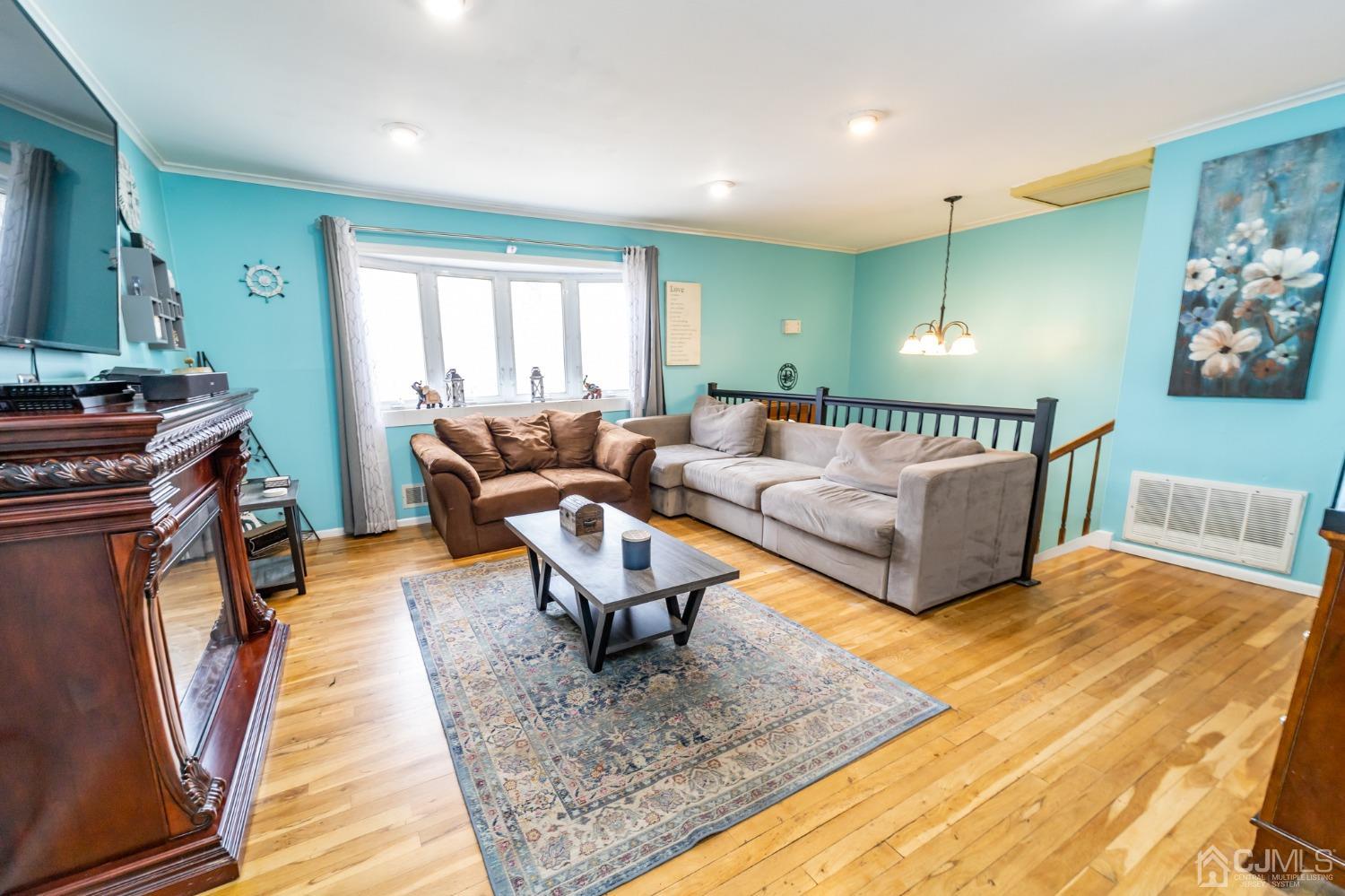 979 South Concourse Keyport, NJ 07735 - Photo 5 of 28