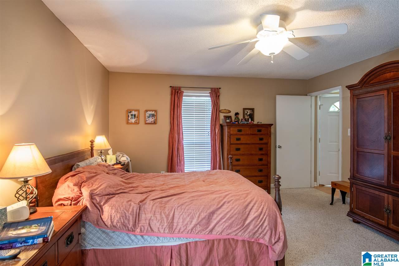102 Twin Lakes Road Trussville, AL 35173 - Photo 17 of 38